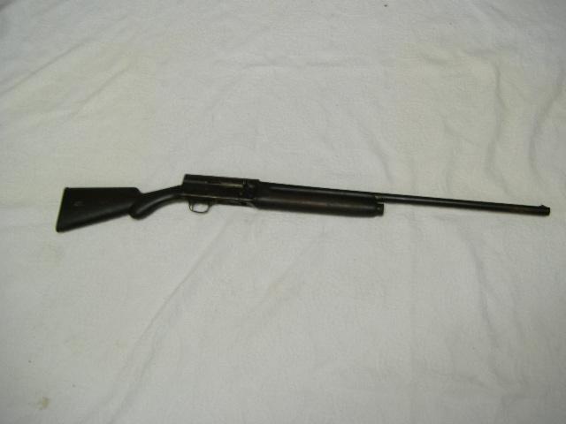 DSCF0477.JPG - Remington Shotgun 12 gauge Repeater