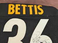 PXL 20250916 154439063